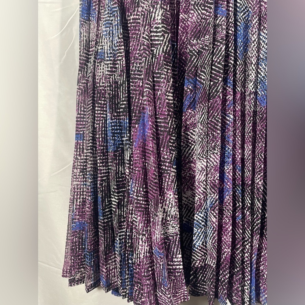 Lane Bryant Pleated Lined Skirt Womens Flowy Pattern Size 22/24 - Picture 3 of 4